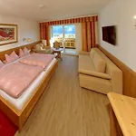 Hotel Glocknerhof Berg im Drautal