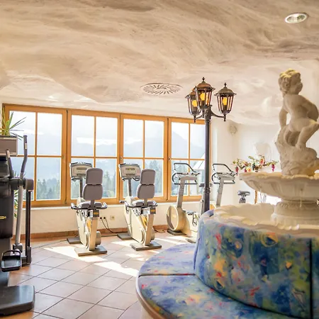 Otel Glocknerhof Berg im Drautal