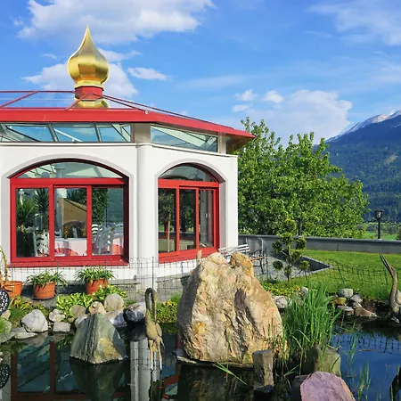 Otel Glocknerhof Berg im Drautal